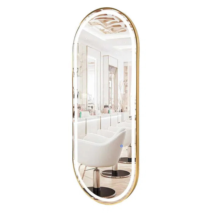 Oglinda salon coafor, Post de lucru coafor