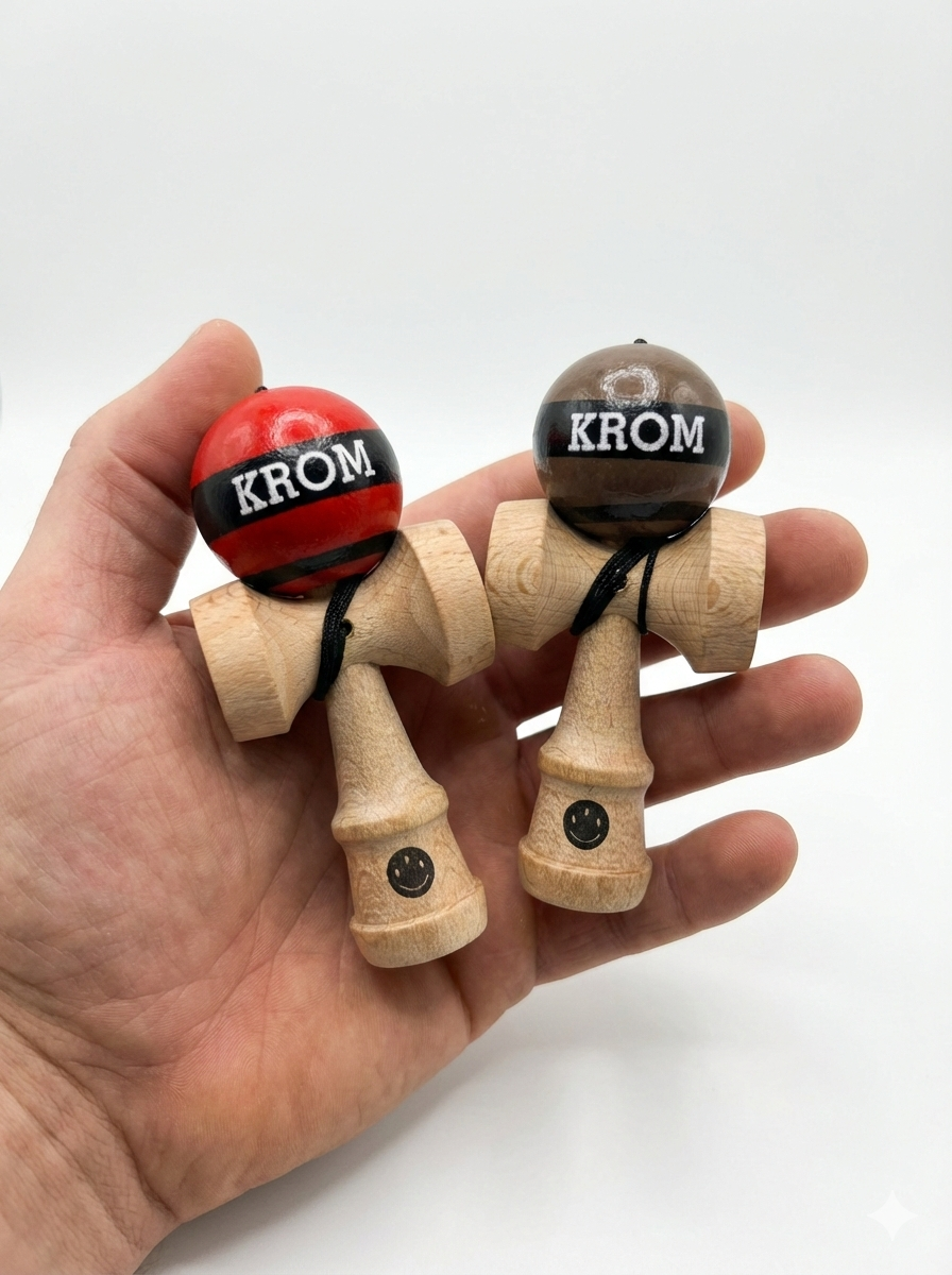 KENDAMA KROM Mini, marime mica pentru buzunar, Negru 8 cm