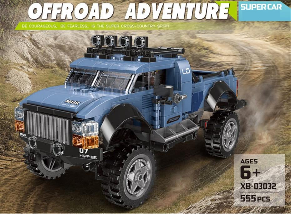 Set constructie masina Jeep 4x4, Offroad car,  555 piese